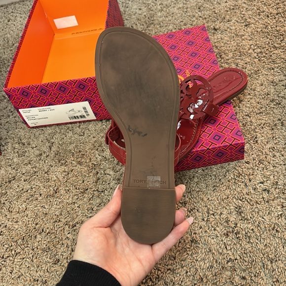 Tory Burch Women's Red Sandals - Picture 4 of 4